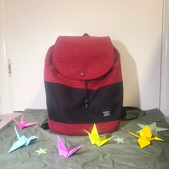 Hershel Reid - Windsor Wine Grid/Black - Drawstring Backpack - Picture 1 of 4